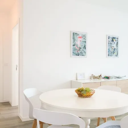 Guestready - Cliff With Sea Views *