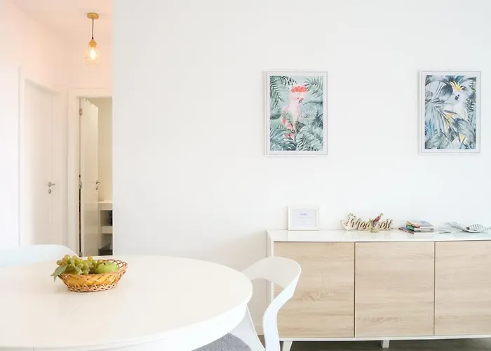 Guestready - Cliff With Sea Views *